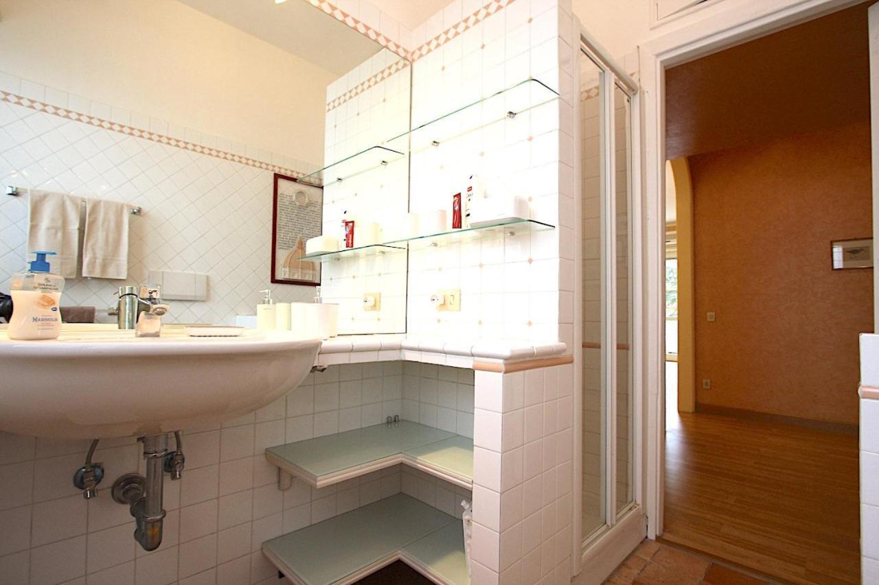 Apartmán Corso Francia 1Br Řím Exteriér fotografie