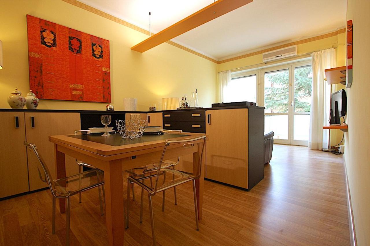 Apartmán Corso Francia 1Br Řím Exteriér fotografie